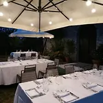 Il Castello Dei Principi Sanseverino