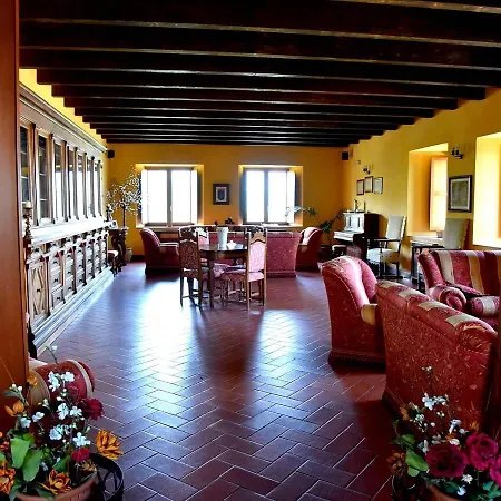 Otel Il Castello Dei Principi Sanseverino 4*