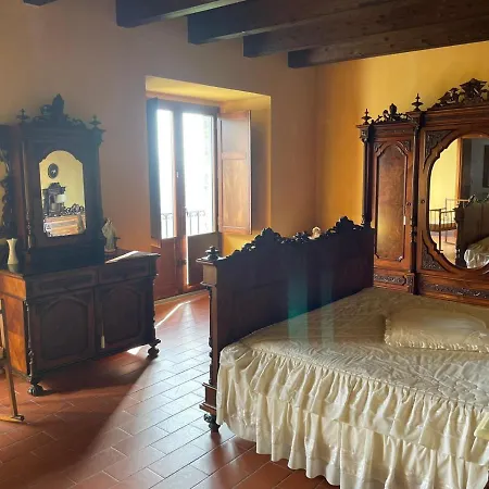 Il Castello Dei Principi Sanseverino Viggianello