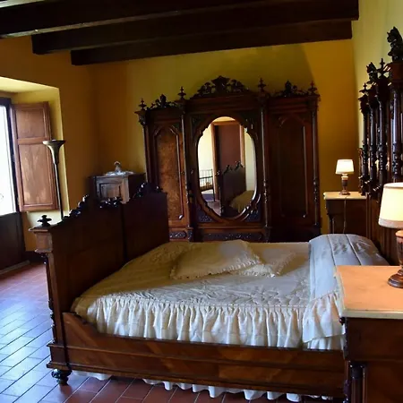 Il Castello Dei Principi Sanseverino 4*