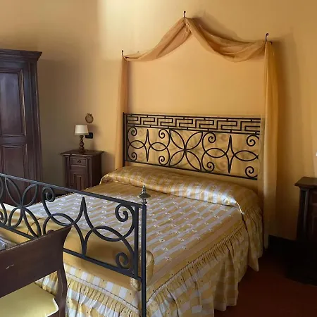 Il Castello Dei Principi Sanseverino