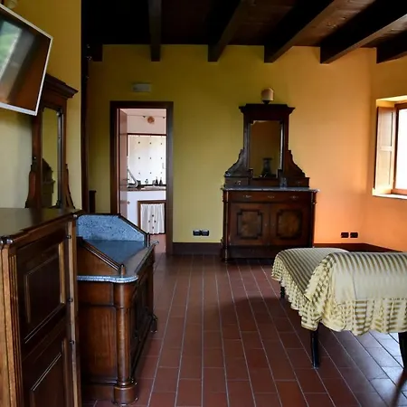 Il Castello Dei Principi Sanseverino 4* Viggianello