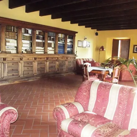 Il Castello Dei Principi Sanseverino 4*