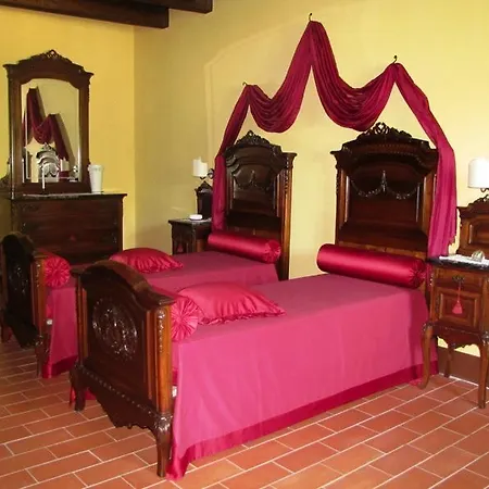 Il Castello Dei Principi Sanseverino 4* Viggianello