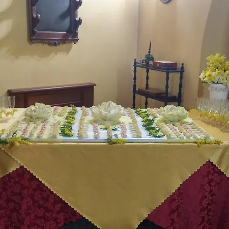 Il Castello Dei Principi Sanseverino Viggianello