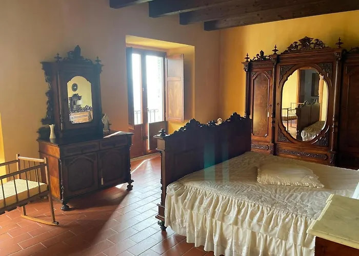 Il Castello Dei Principi Sanseverino Viggianello