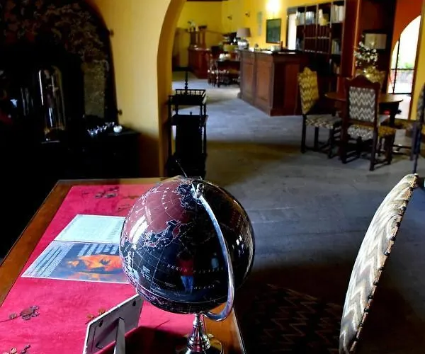 Il Castello Dei Principi Sanseverino Viggianello