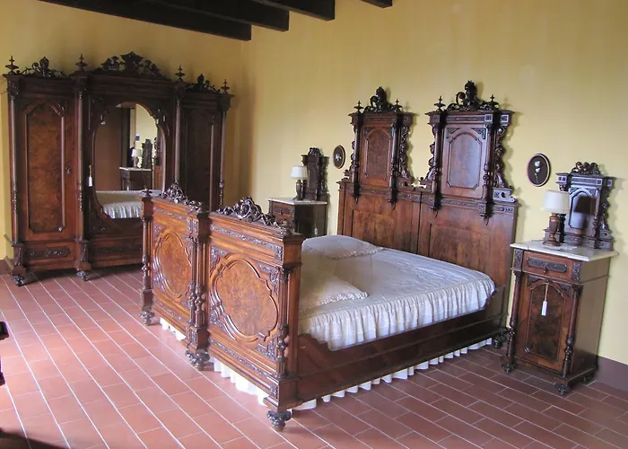 Il Castello Dei Principi Sanseverino Hotel 4*